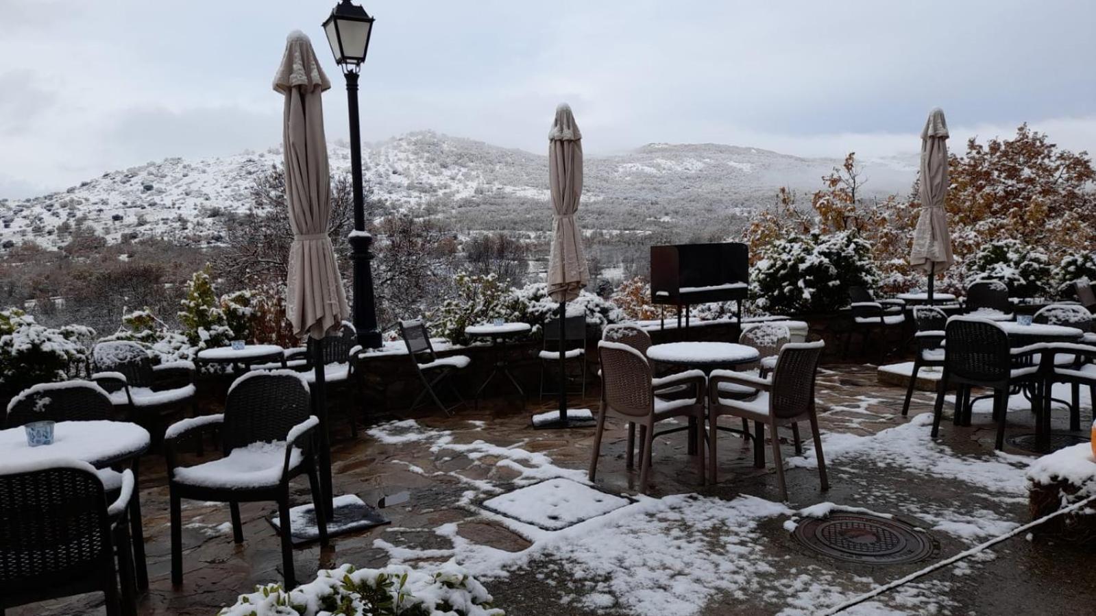 Al Viento, Alojamiento & Turismo Rural Pradena Del Rincon Dış mekan fotoğraf