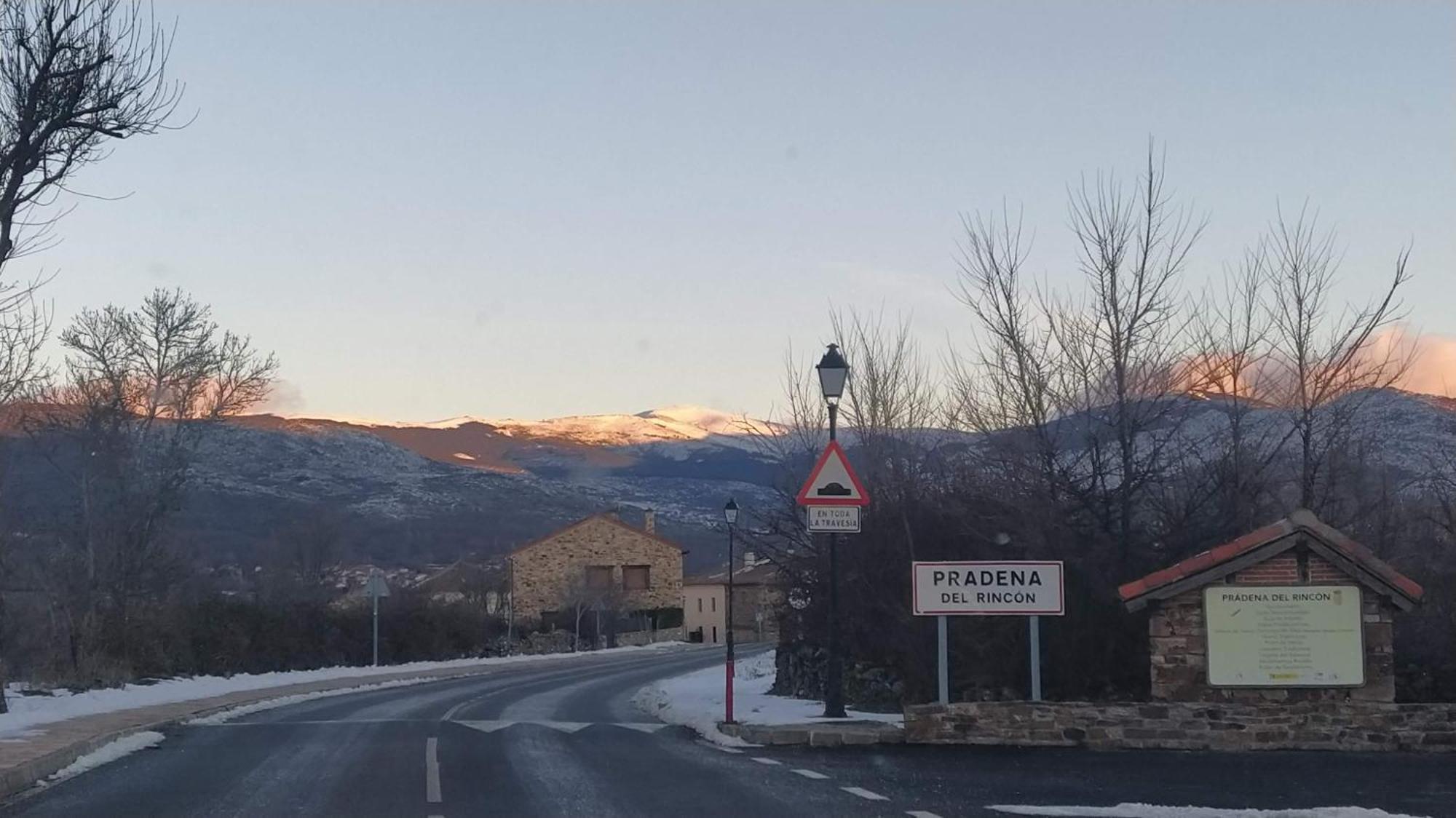 Al Viento, Alojamiento & Turismo Rural Pradena Del Rincon Dış mekan fotoğraf