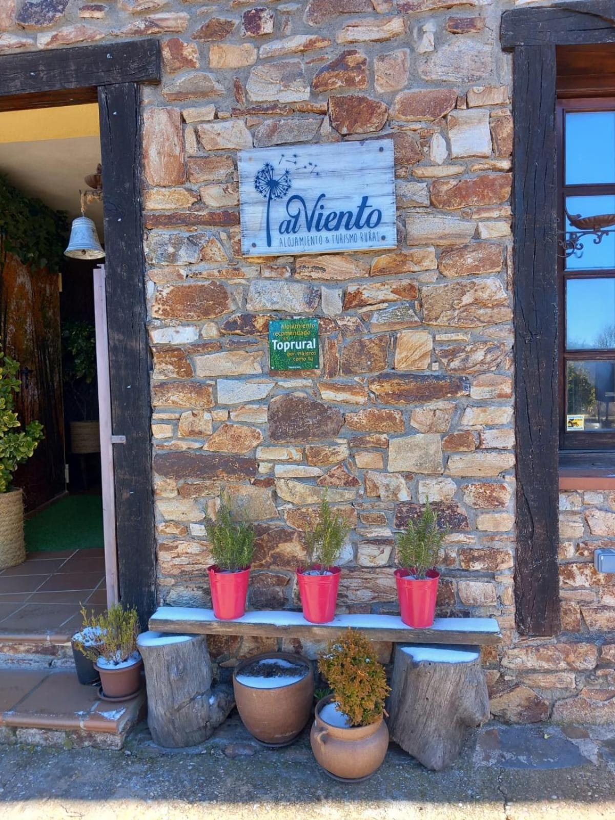 Al Viento, Alojamiento & Turismo Rural Pradena Del Rincon Dış mekan fotoğraf
